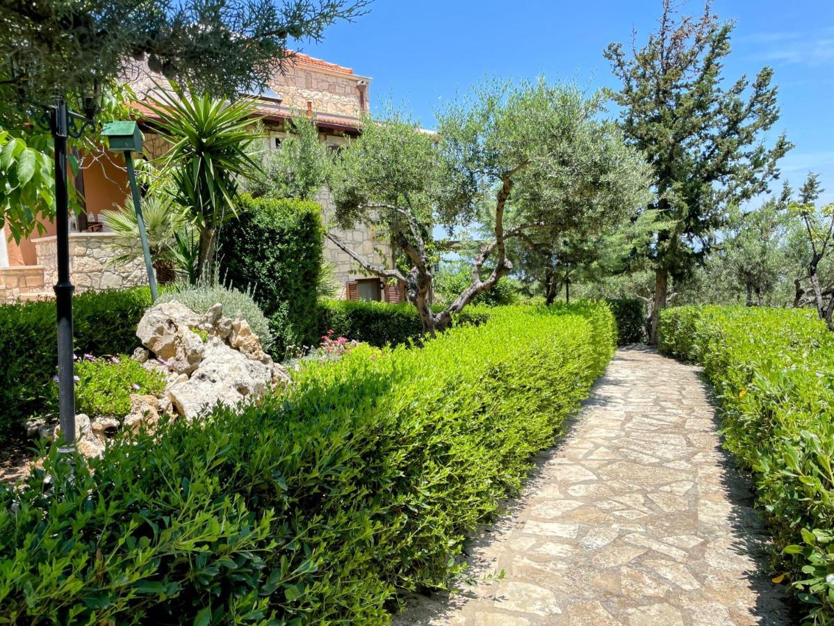 Villa Fyllosia Арханес Экстерьер фото
